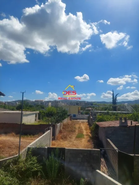 Vlore, shitet shtepi Kati 0, 175 m² 250.000 € (Çole)