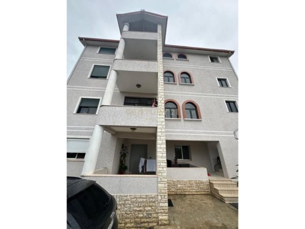 shes Vile 3 Katshe Kati 4, 580 m² 900.000 € (Kinostudio)