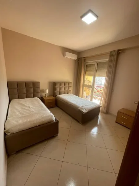 Tirane, jepet me qera apartament 2+1+Aneks+Ballkon Kati 5, 100 m² 700 € (Delijorgji)