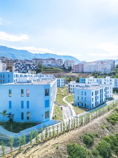 Tirane, shes apartament 1+1 Kati 1, 48 m² 72.000 € (Rruga Dalip Topi, zona Kodra e Priftit.)