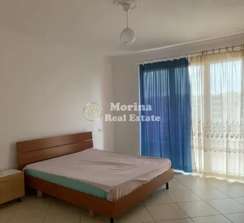 Tirane, jepet me qera apartament 1+1+Ballkon Kati 6, 80 m² 500 € (Don Bosko)