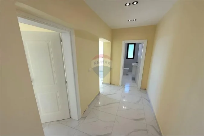 Vlore, shitet apartament 1+1 Kati 4, 60 m² 48.000 € (Novosel, Vlore)