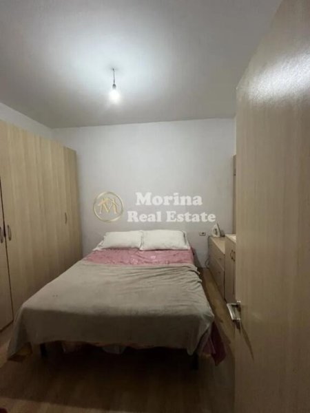 Tirane, jepet me qera garsonier Kati 1, 25 m² 135 € (Spitali Amerikan 3)