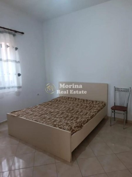 Tirane, jepet me qera shtepi 1+1 Kati 1, 40 m² 250 € (Rruga 5 Maji)