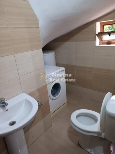 Tirane, jepet me qera shtepi 1+1 Kati 1, 40 m² 250 € (Rruga 5 Maji)