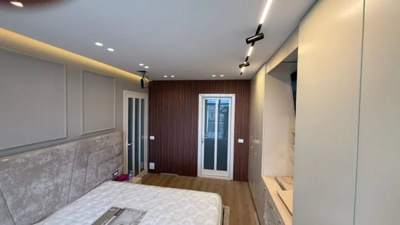 Tirane, shes apartament 2+1+Ballkon Kati 7, 110 m² 245 lek (Rruga Njazi Meka)