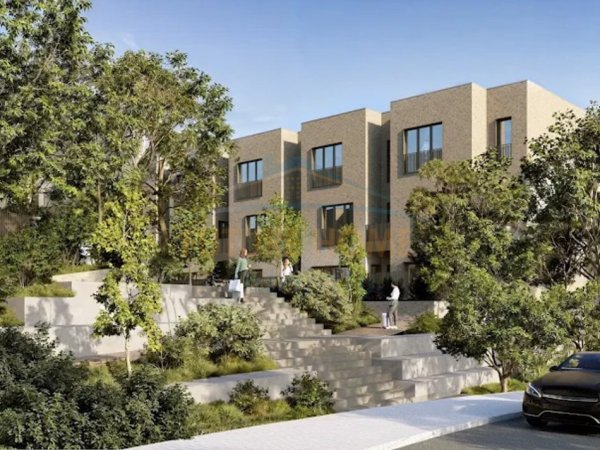 Tirane, shitet apartament 2+1+Ballkon Kati 1, 112 m² 199.000 € (Mjull Bathore)