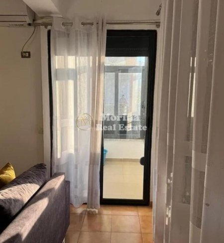 Tirane, jepet me qera shtepi 2+1 Kati 1, 100 m² 450 € (Rruga Besim Alla)