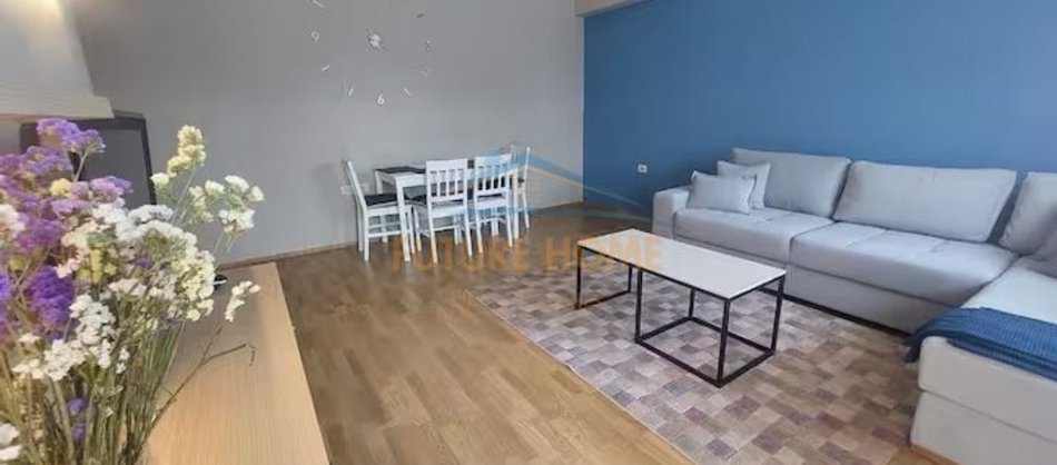 Tirane, jepet me qera apartament 1+1 Kati 5, 64 m² 625 € (Kompleksi Halili)