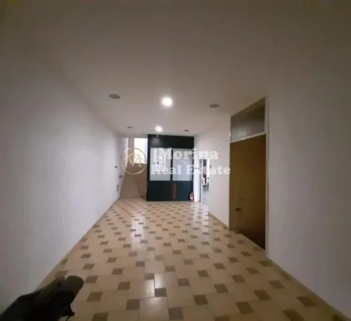 Tirane, jepet me qera magazine Kati 1, 750 m² 4.700 € (Rruga Siri Kodra)