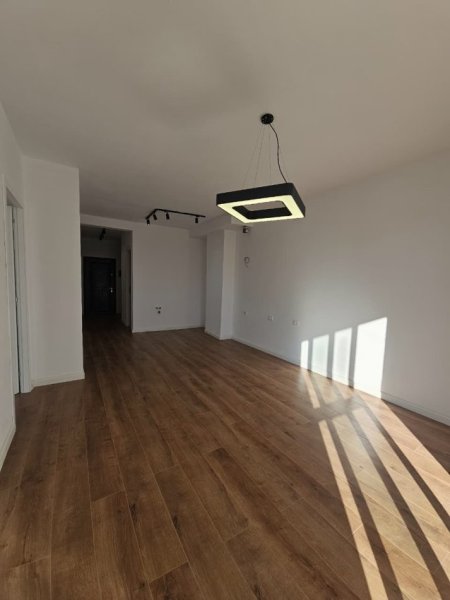 Durres, shes apartament Kati 1, 84 m² 116.000 € (Spitali Rajonal Durres +355 069 20 39 456)