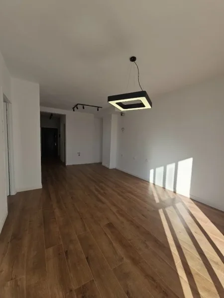 Durres, shes apartament Kati 1, 84 m² 116.000 € (Spitali Rajonal Durres +355 069 20 39 456)