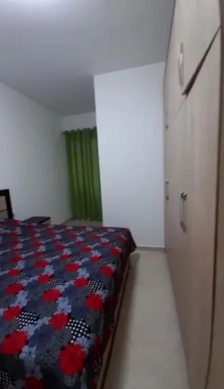 Tirane, jepet me qera apartament 2+1+Ballkon Kati 6, 80 m² 550 € 