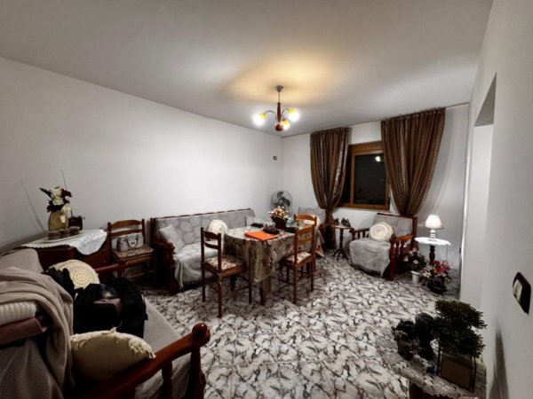 Durres, shitet apartament 1+1+Ballkon Kati 3, 60 m² 70.000 € 