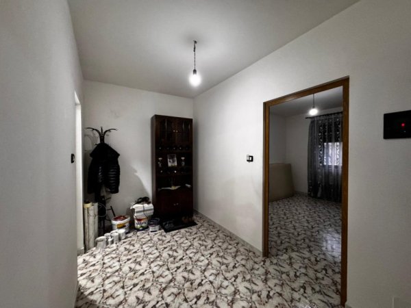 Durres, shitet apartament 1+1+Ballkon Kati 3, 60 m² 70.000 € 