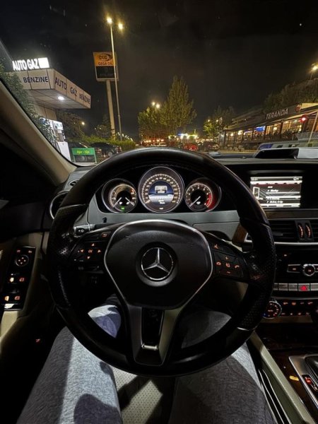mercedes-benz-c250-1-8-2014-w204-amg-line-9500-euro-i-disk (4).jpeg