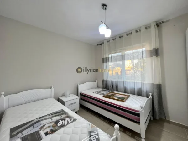 Tirane, jepet me qera apartament 3+1+Aneks Kati 5, 80 m² 600 € (Rruga Fortuzi)