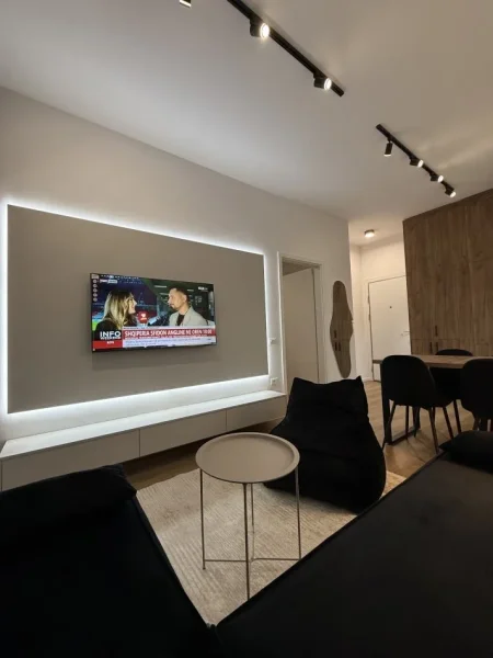 Tirane, jepet me qera apartament 1+1 Kati 5, 60 m² 550 € (Kompleksi Mangalem Ali Dem)