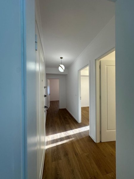 Tirane, shitet apartament 2+1 Kati 4, 60 m² 118.000 € (Rruga Kongresi i Manastirit)