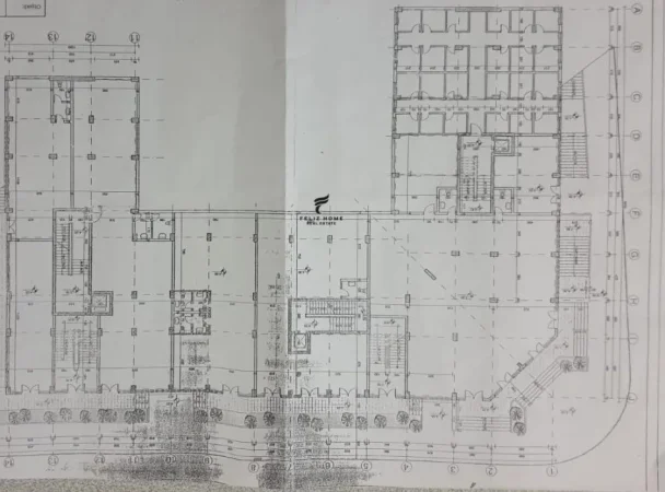 Tirane, jepet me qera zyre Kati 3, 155 m² 1.200 € (SELITE)