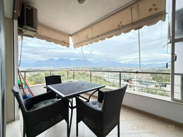 Tirane, jepet me qera apartament Kati 4, 100 m² 650 € (Liqeni Thate)