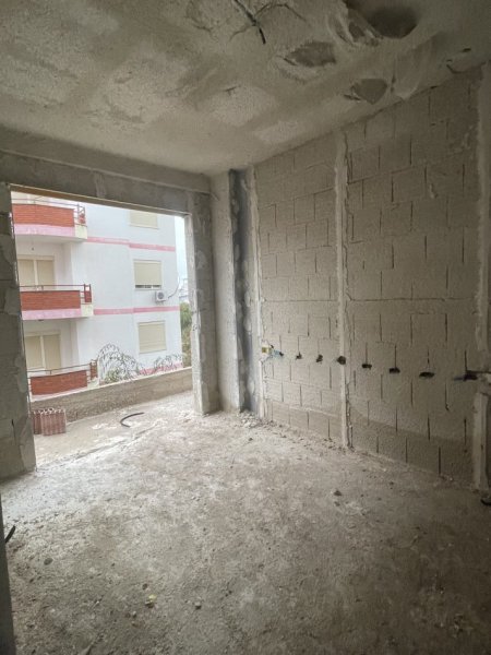 Durres, shitet apartament 1+1+Ballkon Kati 2, 66 m² 65.000 € (golem)