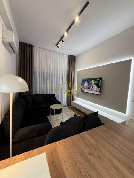 Tirane, jepet me qera apartament 1+1 Kati 7, 75 m² 550 € (ALI DEMI)
