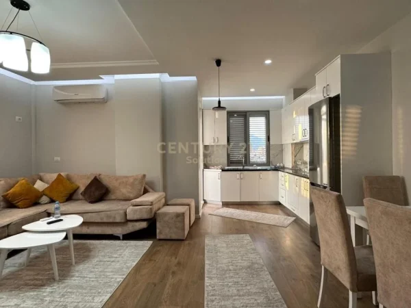 Tirane, jepet me qera apartament Kati 5, 110 m² 600 € (Astir)