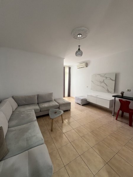 Durres, shitet apartament 1+1+Ballkon Kati 3, 70 m² 145.000 € 