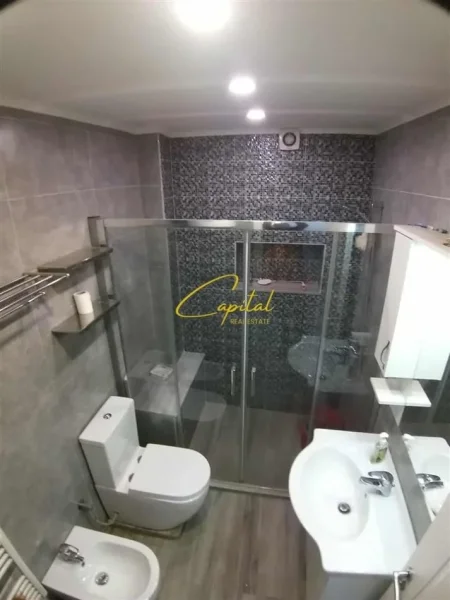Tirane, shitet apartament 2+1 Kati 1, 78 m² 160.000 € (ALI DEMI)