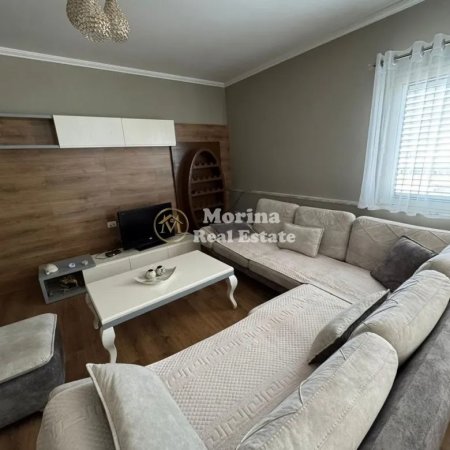 Tirane, jepet me qera apartament 2+1 Kati 8, 105 m² 650 € (Don Bosko)