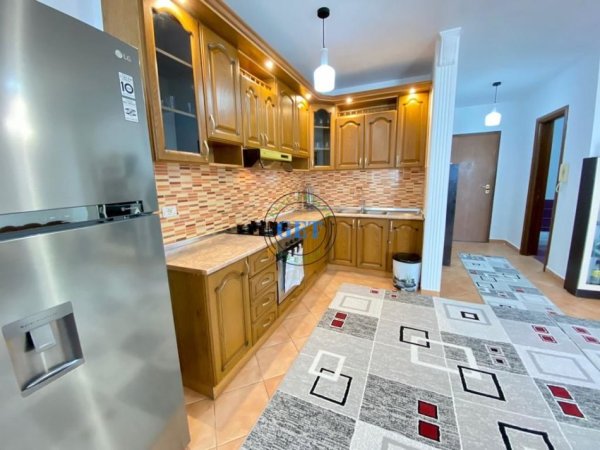 Durres, shitet apartament 2+1 Kati 10, 104 m² 250.000 € 