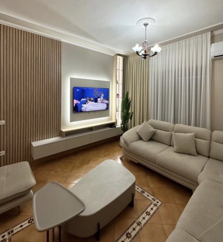 Tirane, shes aksesore Mobileri Romi kavaje