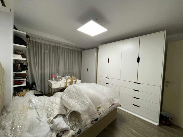 Tirane, shitet apartament+verande | Penthouse 4+1+Ballkon Kati 4, 227 m² 433.000 € (tek Liqeni i Thate, Rruga Peti, tek ”Kompleksi Ferrari”.)