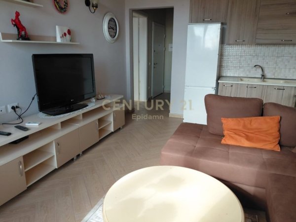 Durres, jepet me qera apartament 1+1 Kati 2, 66 m² 370 € 