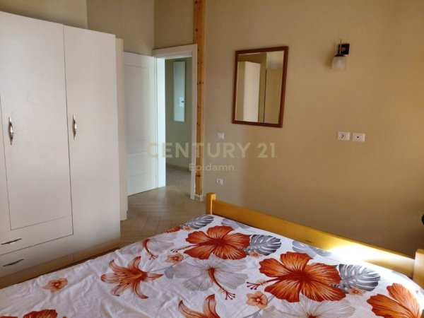 Durres, jepet me qera apartament 1+1 Kati 2, 66 m² 370 € 