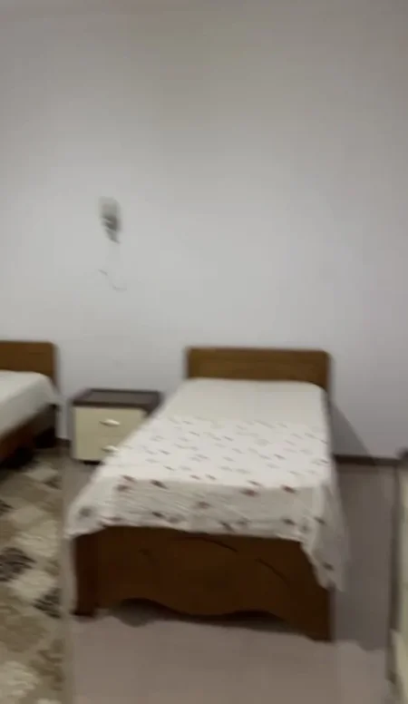 Tirane, jepet me qera shtepi 2+1 Kati 2, 120 m² 500 € (Inxhinieria e Ndertimit ,21 Dhjetori)