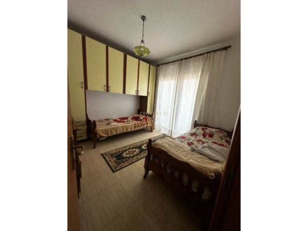 Tirane, jepet me qera apartament 2+1 Kati 2, 140 m² 700 € (Rruga Haxhi Hysen Dalliu)