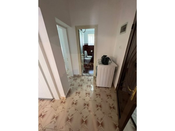 Durres, jepet me qera 2+1 Kati 4, 63 m² 350€