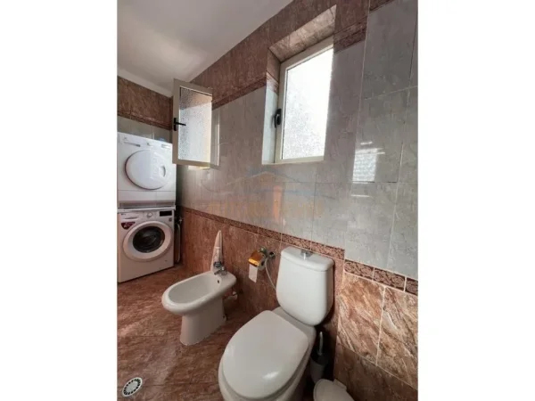 Durres, shitet apartament 3+1 Kati 6, 168 m² 295.000 € (GJYKATA,DURRES)