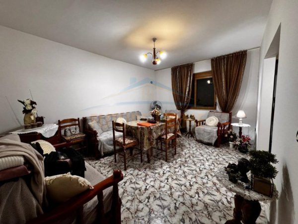 Durres, shitet apartament 1+1 Kati 3, 60 m² 70.000 € (LAGJIA 16, DURRES)