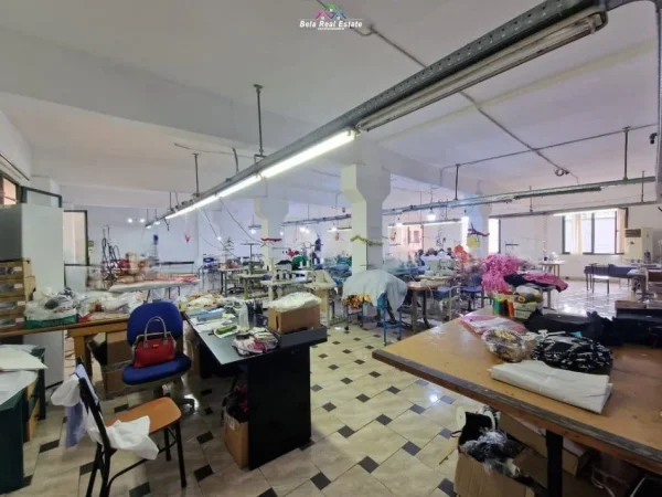 Tirane, jepet me qera ambjent biznesi Kati 1, 750 m² 4.700 € (Siri Kodra)