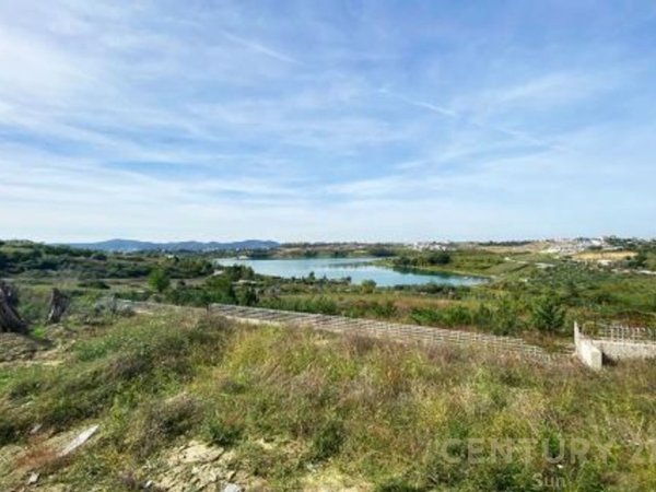 Tirane, shes Vile 3 Katshe Kati 3, 419 m² 600.000 € (Lakeside Residencë)