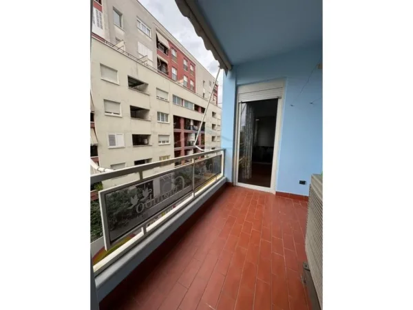 Tirane, shitet apartament 2+1 Kati 2, 110 m² 198.000 € (OXHAKU)