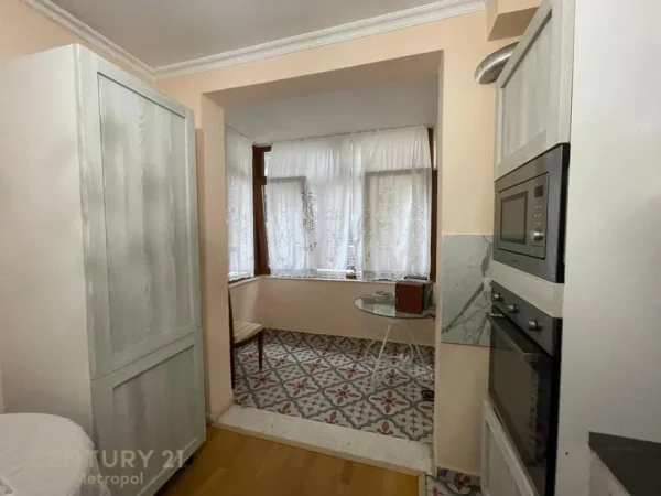 Tirane, jepet me qera apartament 2+1+Aneks+Ballkon Kati 2, 106 m² 1.200 € 