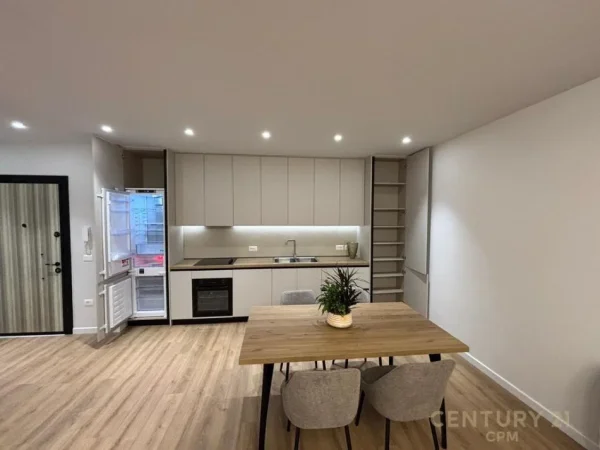 Tirane, jepet me qera apartament 1+1+Aneks+Ballkon Kati 4, 75 m² 850 € 