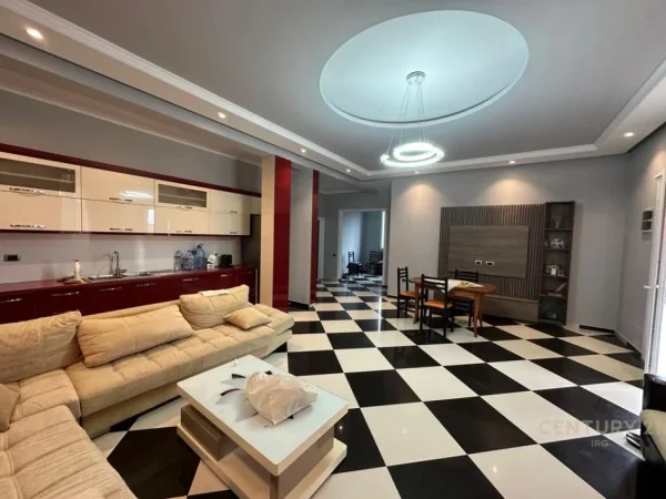 Tirane, jepet me qera Vile 2 Katshe Kati 2, 300 m² 1.200 € (Berzhite)