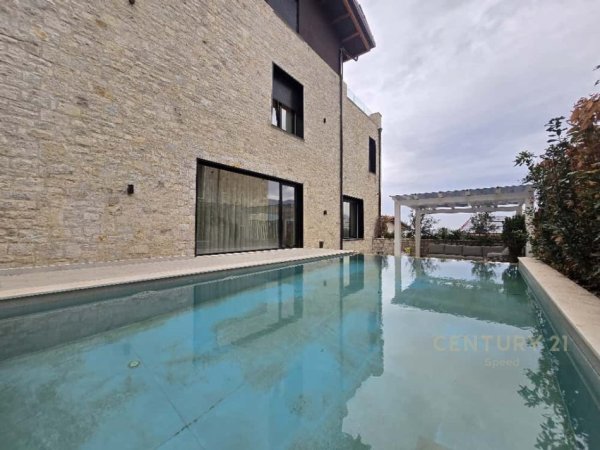 Tirane, shes Vile 3 Katshe Kati 4, 450 m² (Secret Garden Residence)