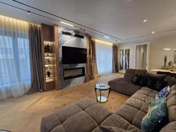 Tirane, shes Vile 3 Katshe Kati 4, 450 m² (Secret Garden Residence)