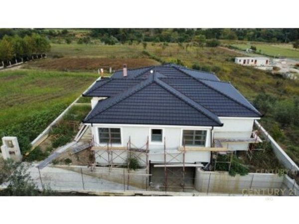 Tirane, shes Vile 1 Katshe Kati 1, 415 m² 800.000 € 